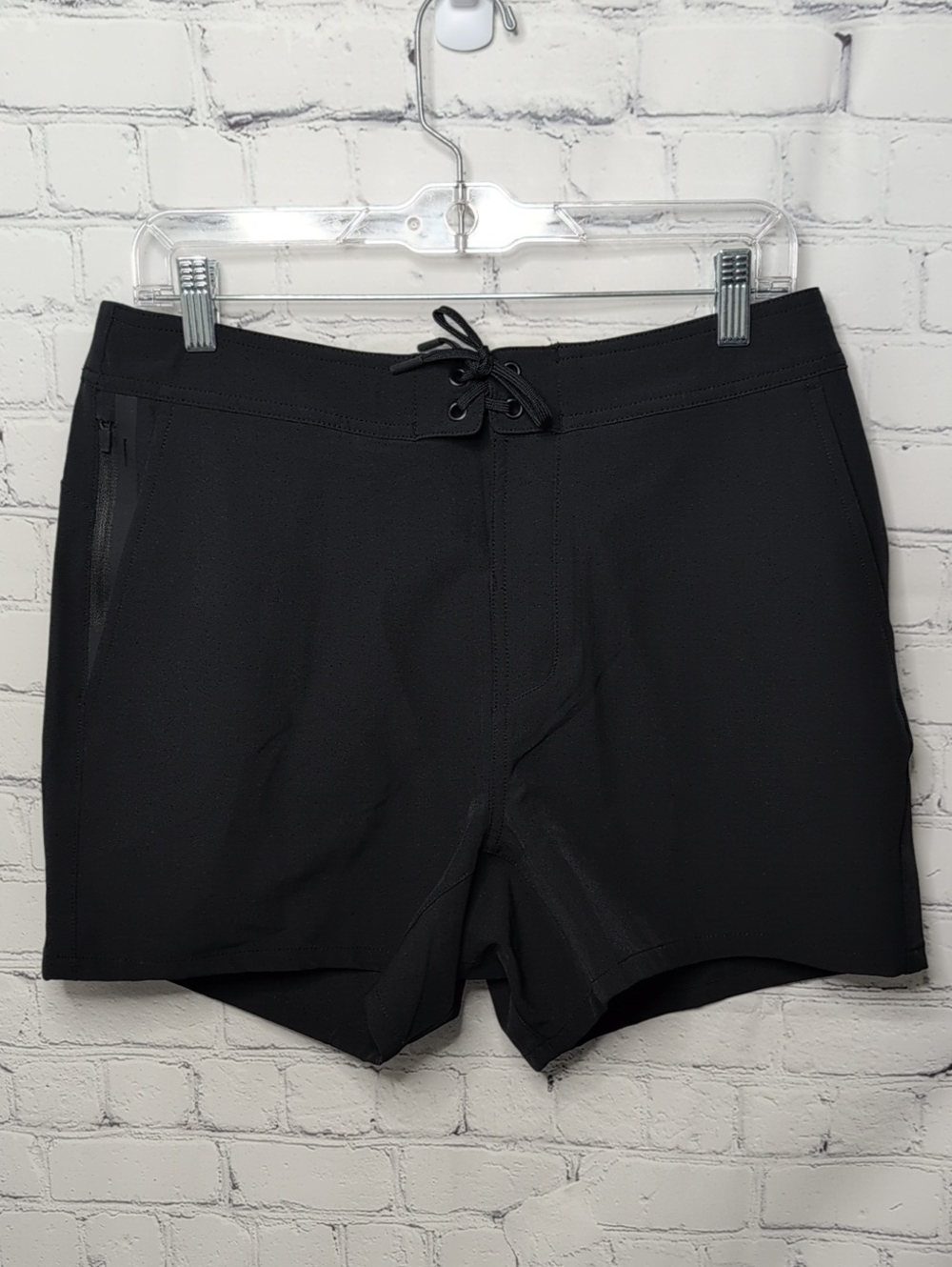 NWOT Ten Thousand The Foundation Shorts Unlined Black